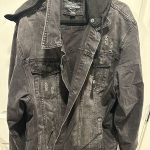 Victorious jacket with removable hoodie